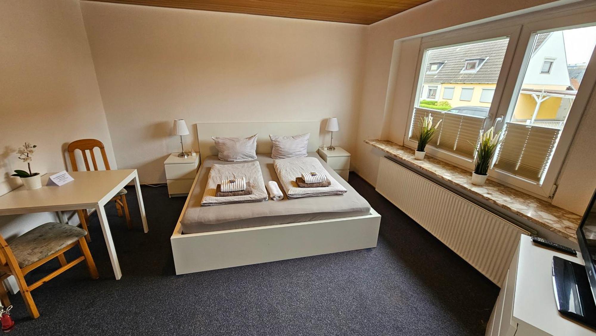 Hotel Dorfkrug Buesum - Guenstige Altbauzimmer Am Oland Rom bilde